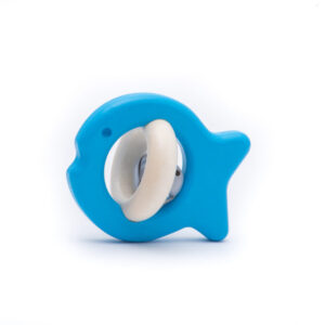 Bajo Holzspielzeug Rassel Fisch blau